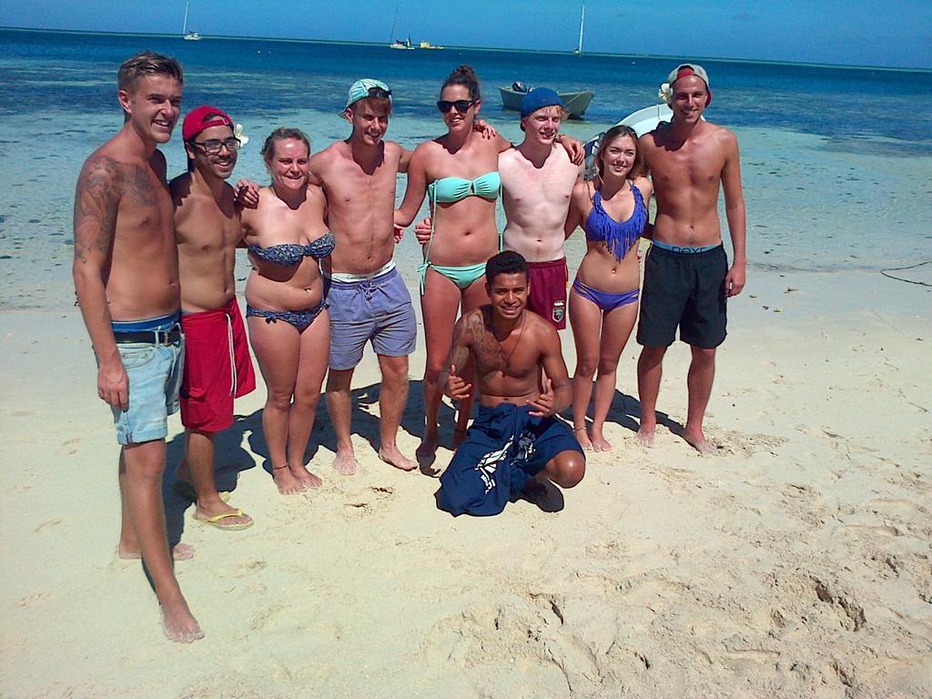 Ratu Kini Backpackers And Dive Resort Mana Island Luaran gambar